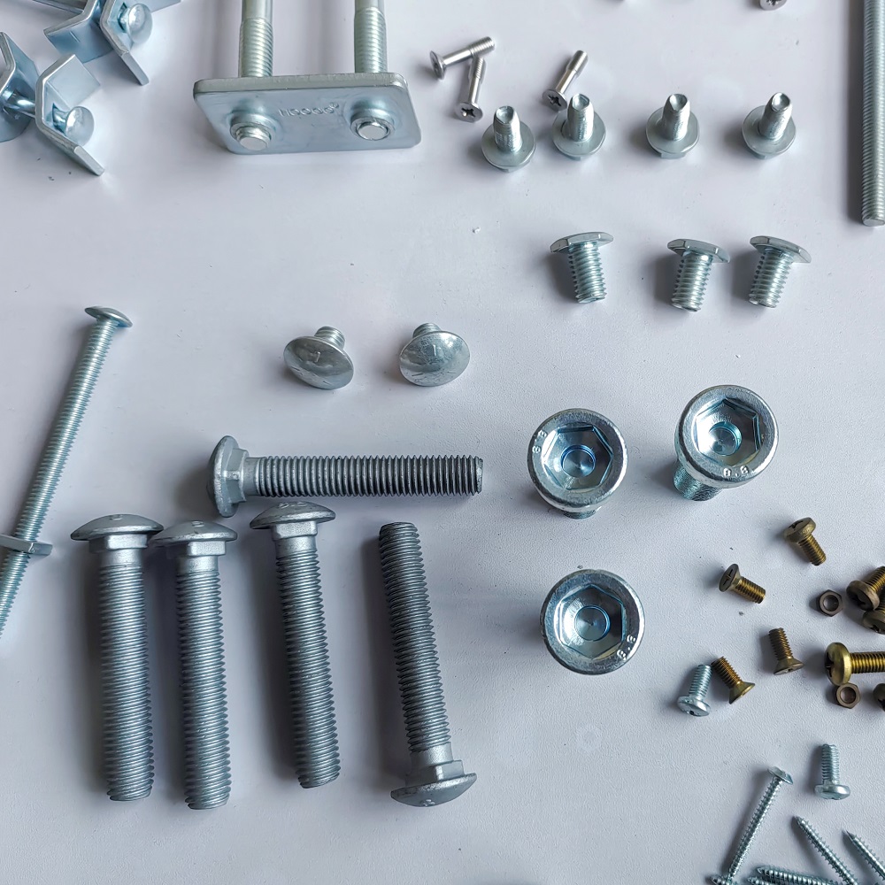 สกรูเครื่องจักรคืออะไร?